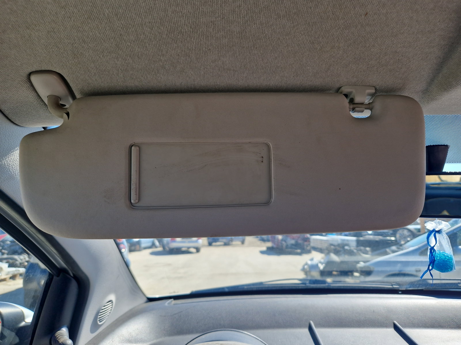 Parasolar stanga Volkswagen Fox (5Z1, 5Z3) [Fabr 2003-2011] OEM - imagine 1