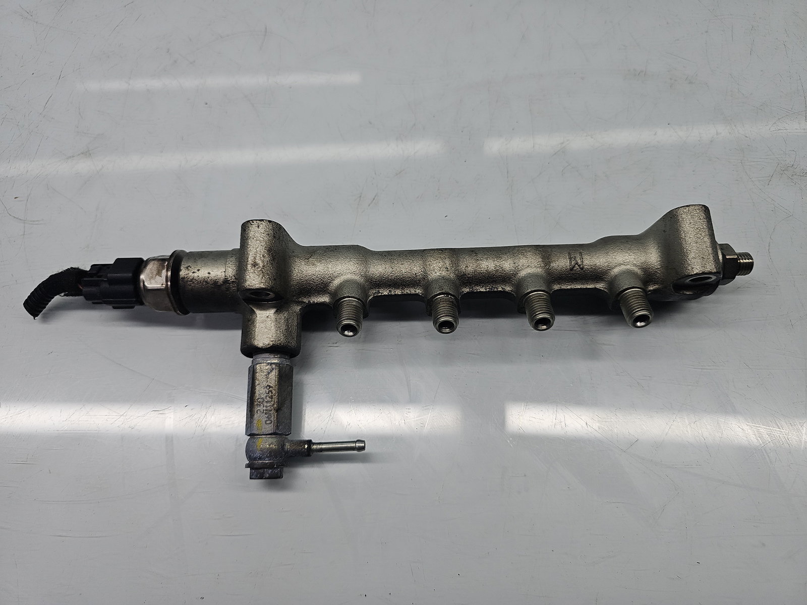 Rampa injectoare Opel Astra J [Fabr 2009-2015] OEM 1.7 CDTI A17DTR 92KW / 125CP - imagine 1