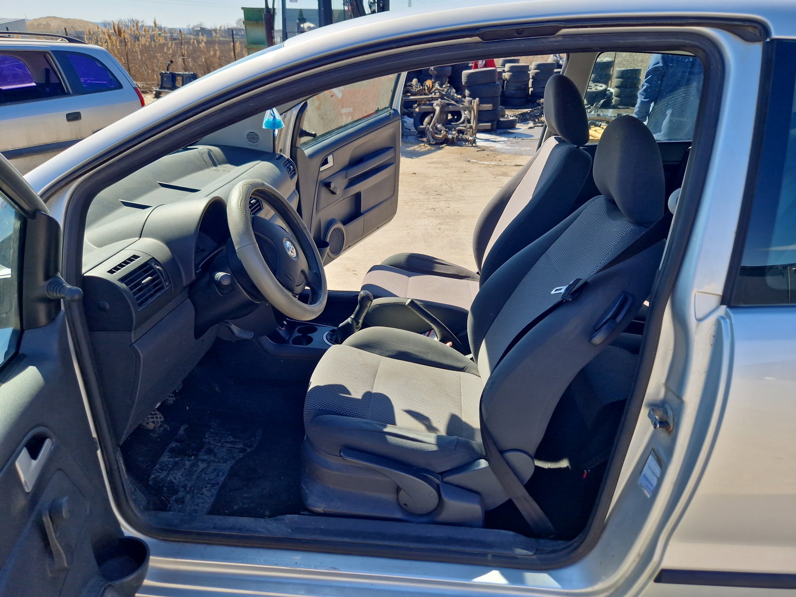 Cheder usa stanga fata Volkswagen Fox (5Z1, 5Z3) [Fabr 2003-2011] Hatchback OEM