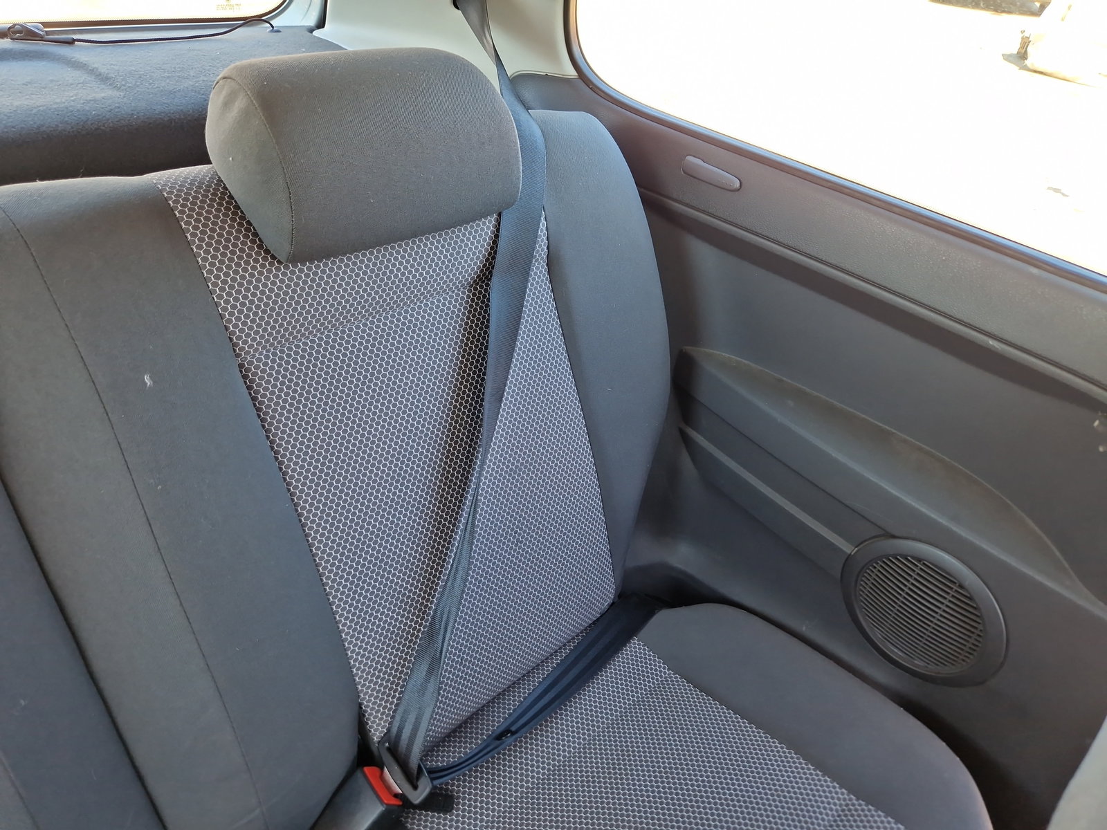 Centura stanga spate Volkswagen Fox (5Z1, 5Z3) [Fabr 2003-2011] OEM