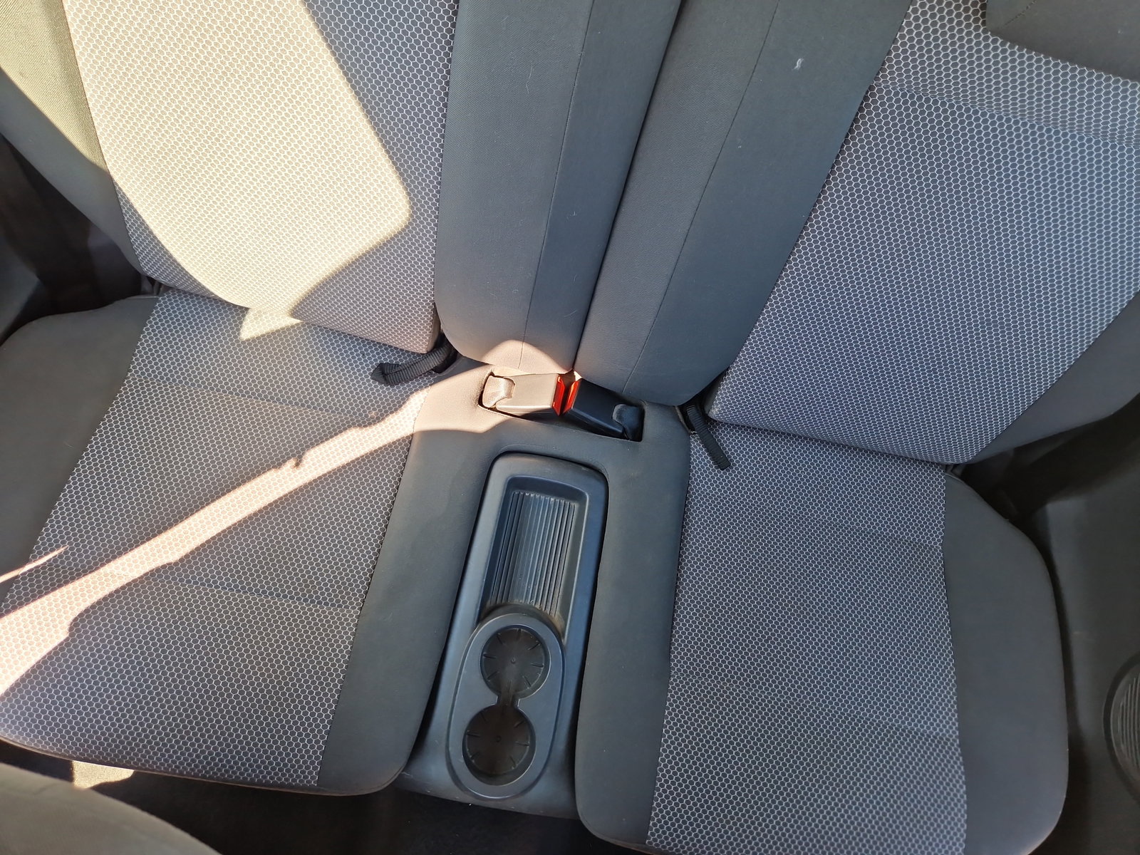 Bancheta spate Volkswagen Fox (5Z1, 5Z3) [Fabr 2003-2011] OEM - imagine 1