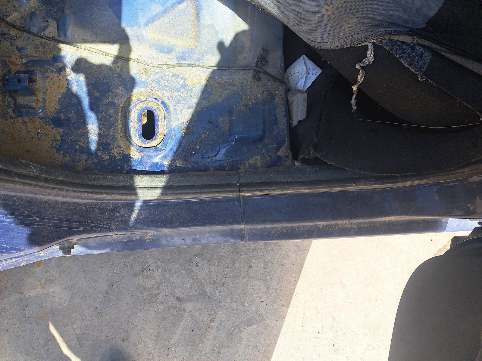 Cheder usa dreapta spate Dacia Logan (LS) [Fabr 2004-2012] OEM - imagine 2