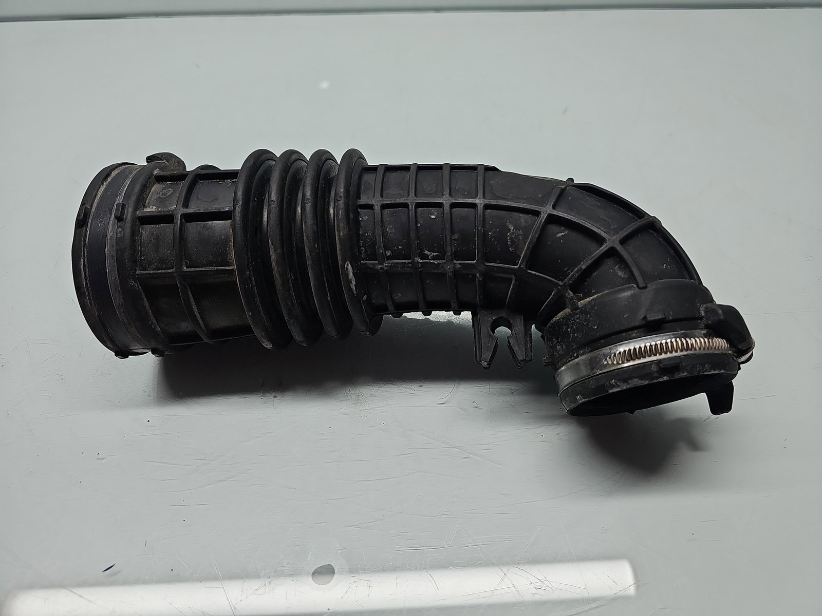 Tub admisie aer Mercedes Clasa A (W176) [Fabr 2012-2018] A6070900037 1.5 CDI 607951 80KW / 109CP - imagine 3