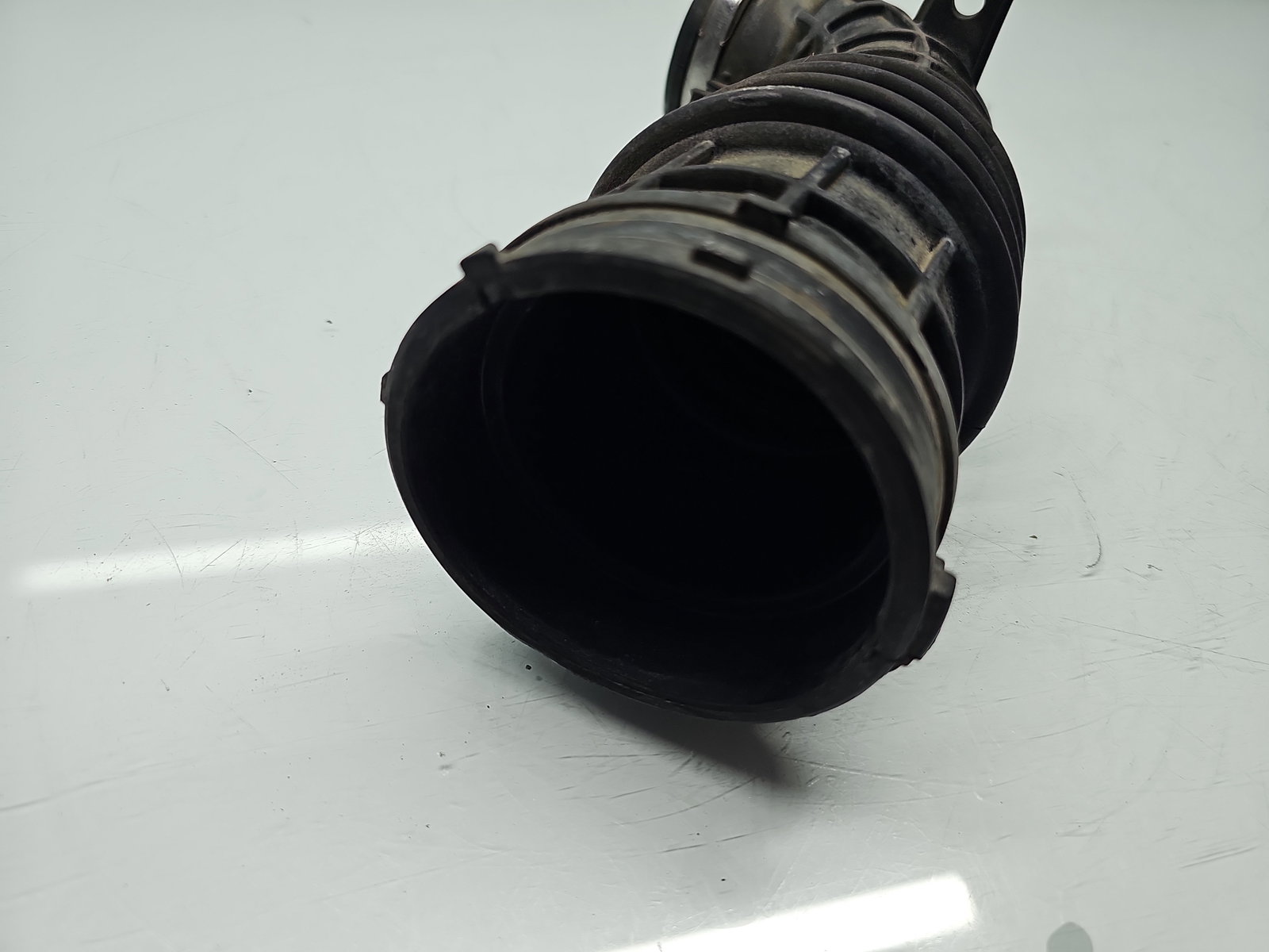 Tub admisie aer Mercedes Clasa A (W176) [Fabr 2012-2018] A6070900037 1.5 CDI 607951 80KW / 109CP - imagine 4