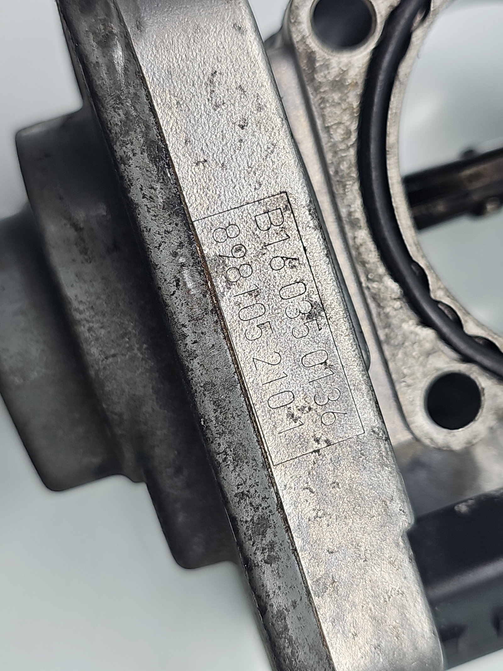 Clapeta acceleratie Opel Astra J [Fabr 2009-2015] 8981052101 1.7 CDTI A17DTR 92KW / 125CP - imagine 5