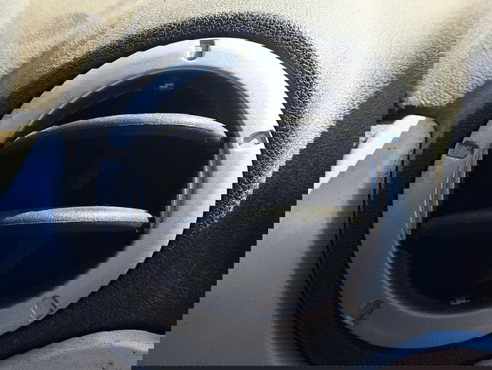 Grila aerisire centrala stanga Dacia Logan (LS) [Fabr 2004-2012] OEM