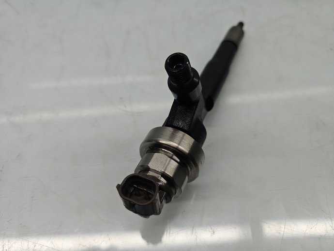 Injector Opel Astra J [Fabr 2009-2015] 97376270 1.7 CDTI A17DTR 92KW / 125CP