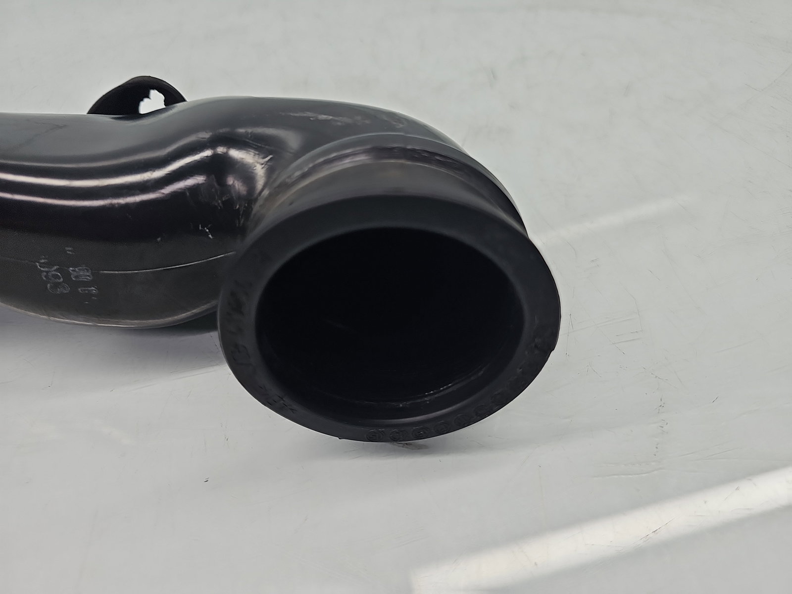 Tub admisie aer Opel Astra J [Fabr 2009-2015] 55577108 1.7 CDTI A17DTR 92KW / 125CP - imagine 4