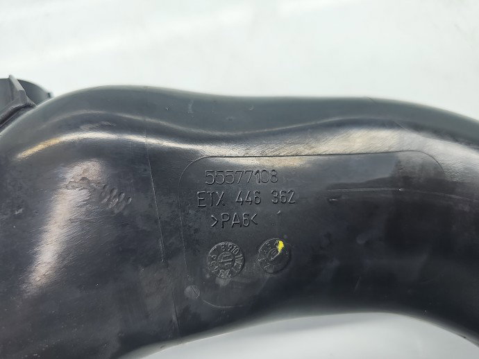 Tub admisie aer Opel Astra J [Fabr 2009-2015] 55577108 1.7 CDTI A17DTR 92KW / 125CP