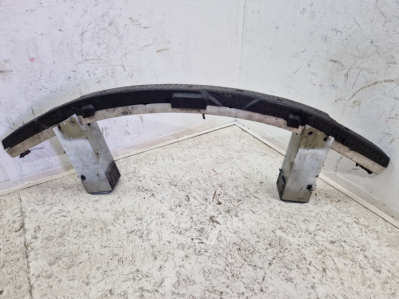 Armatura bara fata TESLA Model 3 [Fabr 2020-2025] 1088146-00-F - imagine 1