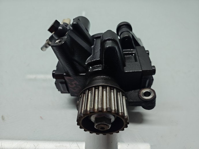 Pompa inalta presiune Mercedes Clasa A (W176) [Fabr 2012-2018] 167008557R 1.5 CDI 607951 80KW / 109CP