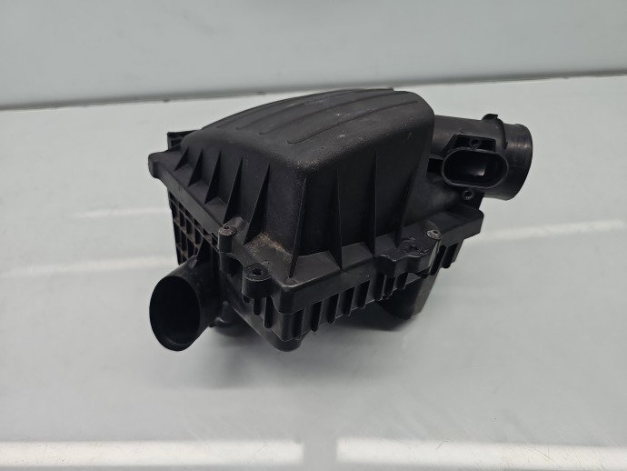 Carcasa filtru aer Opel Adam (M13) [Fabr 2012-prezent] 39075067 1.2 Benz D12XEL 51KW / 69CP