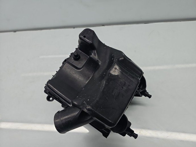 Carcasa filtru aer Opel Adam (M13) [Fabr 2012-prezent] 39075067 1.2 Benz D12XEL 51KW / 69CP