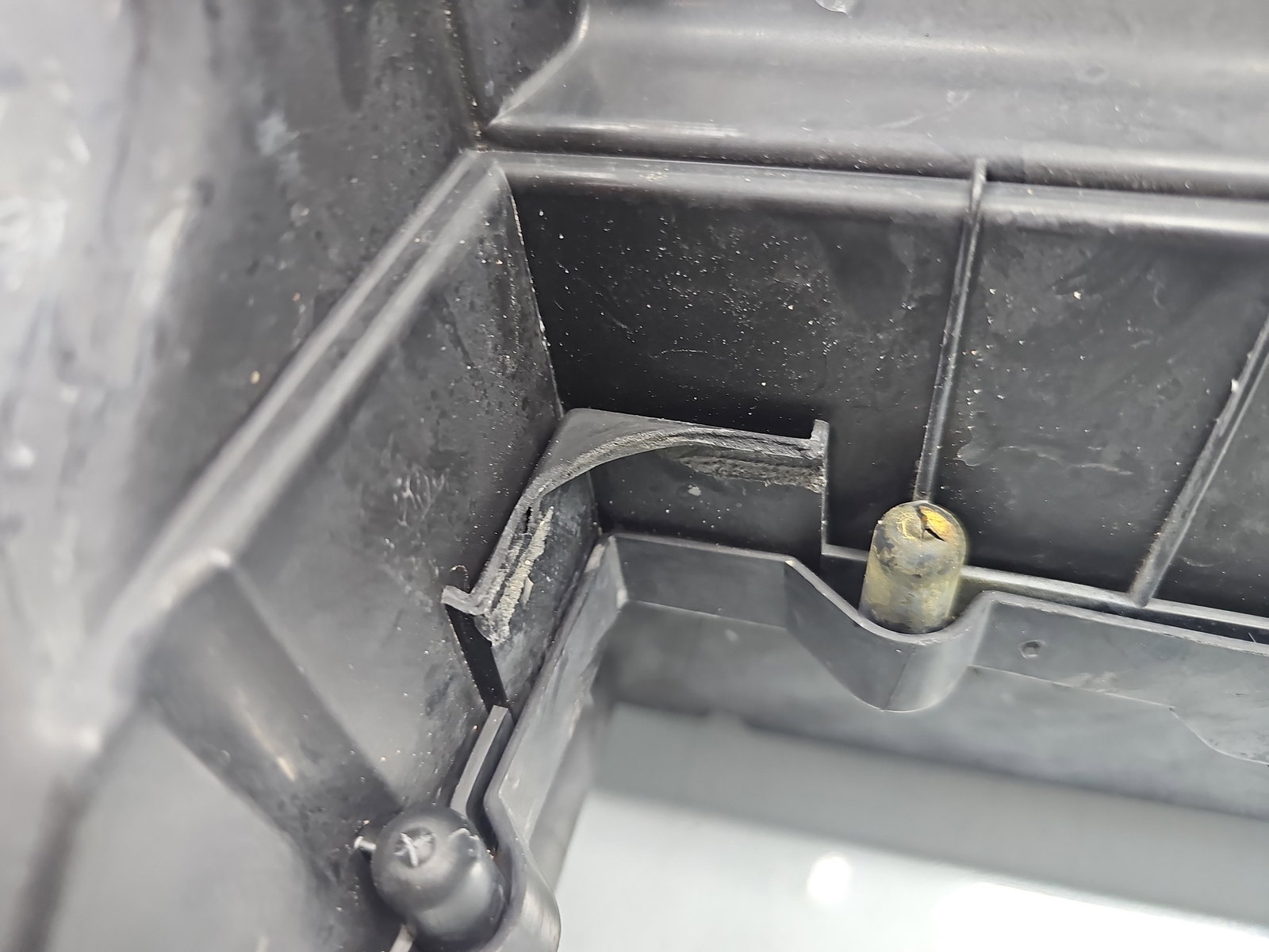 Carcasa filtru aer Skoda Superb II (3T5) [Fabr 2009-2015] 3C0129601 2.0 TDI CFGB 125KW / 170CP - imagine 4