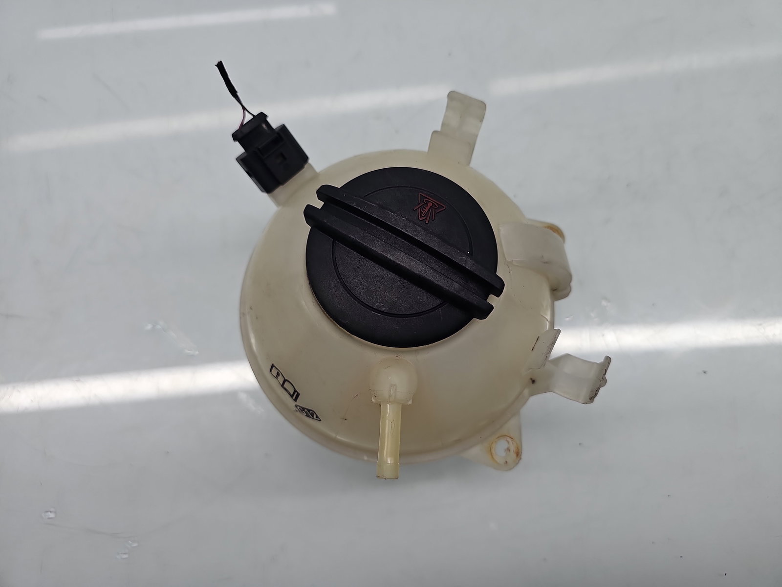 Vas expansiune Skoda Superb II (3T5) [Fabr 2009-2015] Break Facelift 1K0121407A - imagine 3