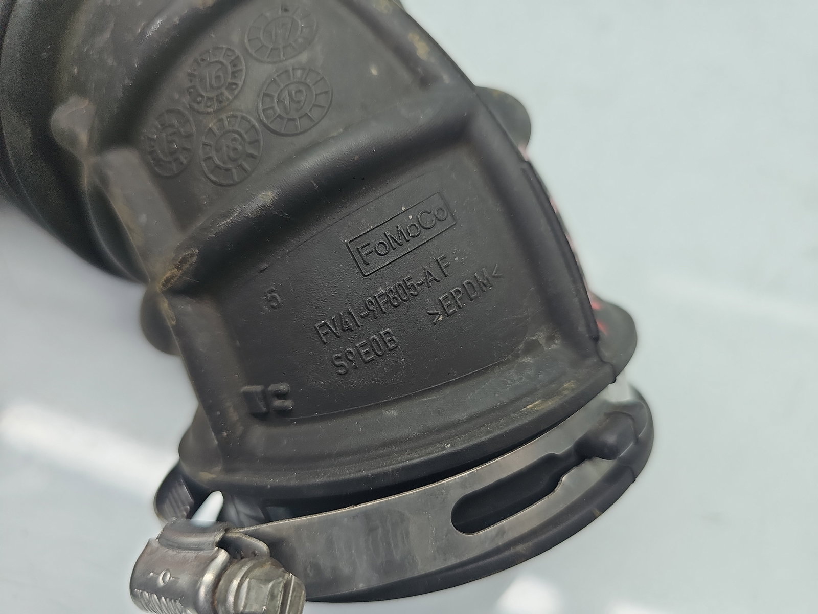 Tub admisie aer Ford Kuga II [Fabr 2012-prezent] FV41-9F805-AF 2.0 TDCI UFDB 132KW / 180CP - imagine 6