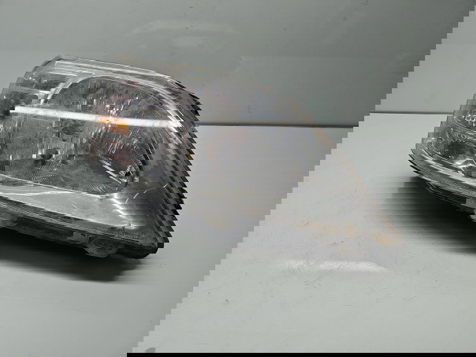 Far dreapta Dacia Logan (LS) [Fabr 2004-2012] 8200744754