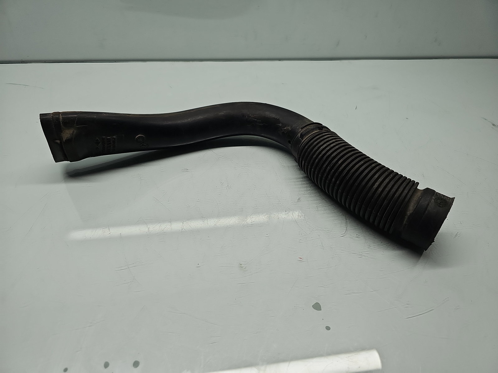 Tub admisie aer Dacia Logan (LS) [Fabr 2004-2012] 8200238305C 1.4 Benz K7J-A7 55KW / 73CP - imagine 1