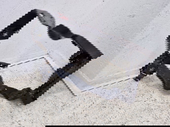 Suport far stanga Mercedes Clasa C (W204) [Fabr 2007-2014] PP204626044