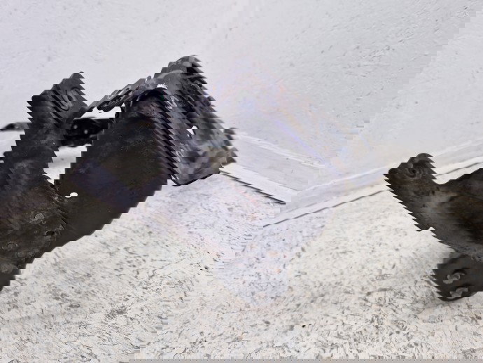 Suport far dreapta Mercedes Clasa C (W204) [Fabr 2007-2014] PP204626045