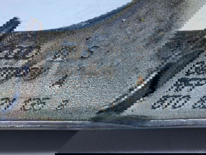 Suport aripa stanga fata Audi A5 (8T3) [Fabr 2007-2015] 8T0821135B