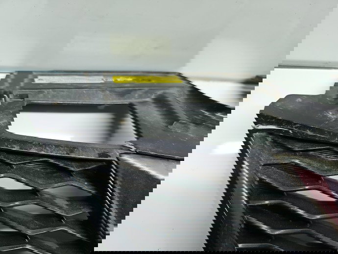 Grila bara fata Nissan X-Trail (T32) [Fabr 2013-prezent] 62310-4CE0A