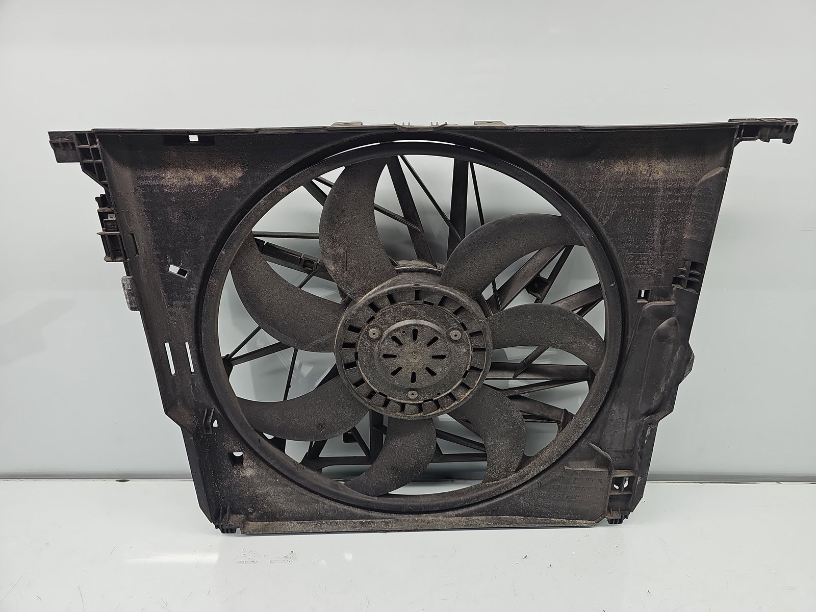 Electroventilator Bmw 5 (F10) [Fabr 2011-2016] 7633273 2.0 N47D20 135KW / 184CP - imagine 3