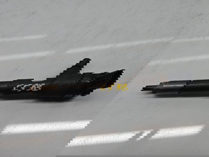 Injector Renault Clio 4 (B98) Hatchback [Fabr 2012-2020] H8201108033 1.5 DCI K9K612 66KW / 90CP