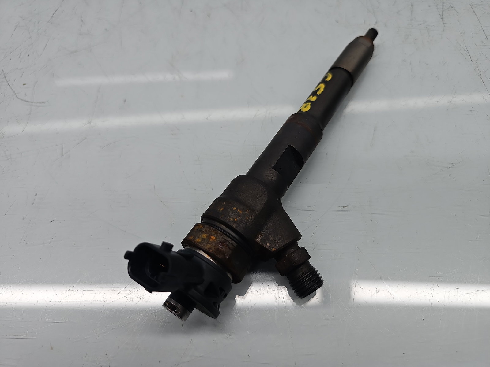 Injector Renault Clio 4 (B98) Hatchback [Fabr 2012-2020] H8201108033 1.5 DCI K9K612 66KW / 90CP - imagine 3
