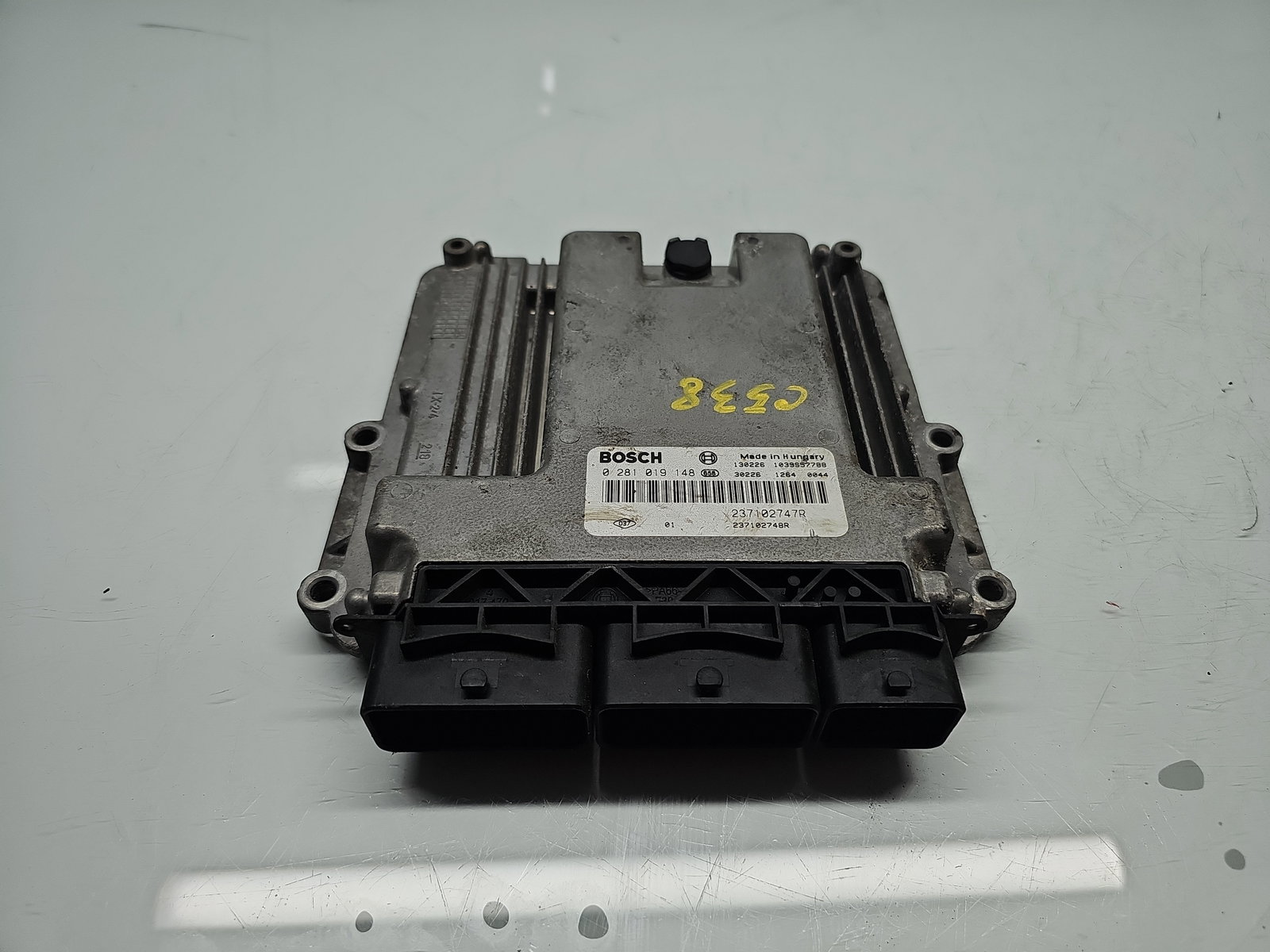 Calculator motor ECU Renault Clio 4 (B98) Hatchback [Fabr 2012-2020] 237102747R 1.5 DCI K9K612 66KW / 90CP - imagine 1