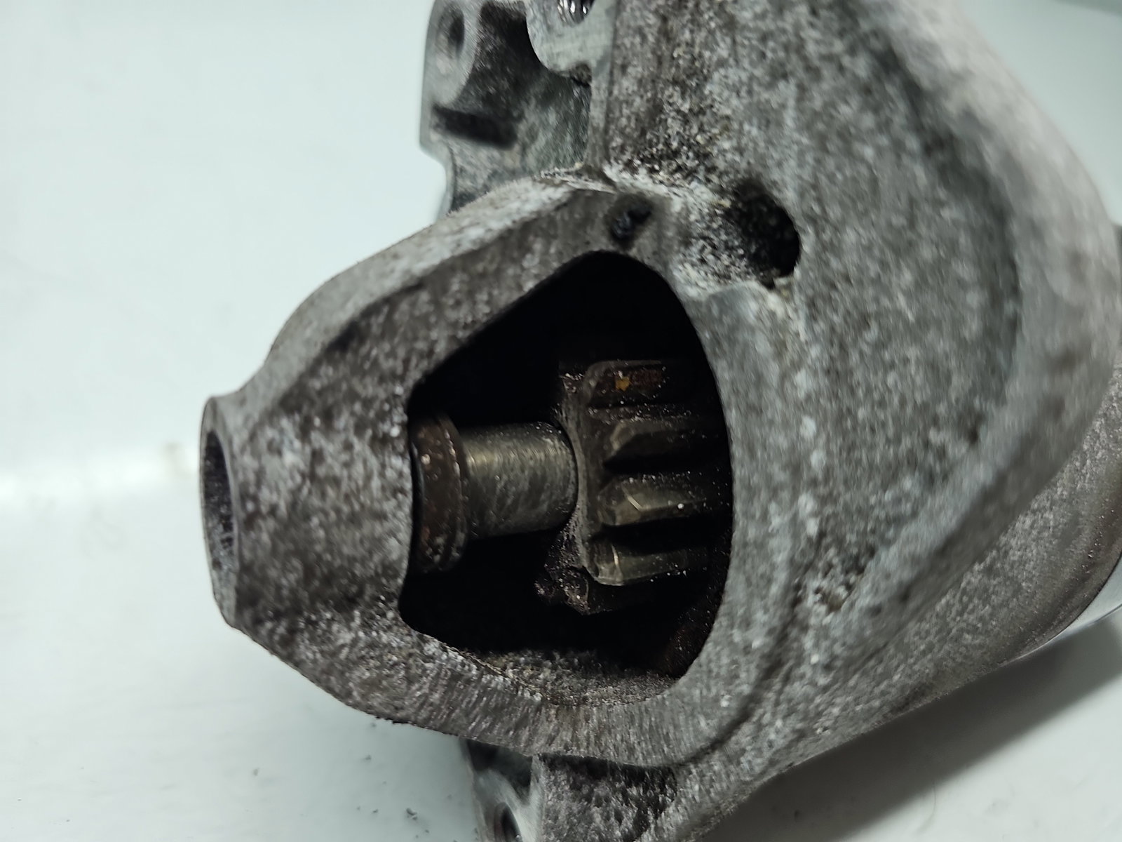 Electromotor Renault Clio 4 (B98) Hatchback [Fabr 2012-2020] 233001073R 1.5 DCI K9K612 66KW / 90CP - imagine 5