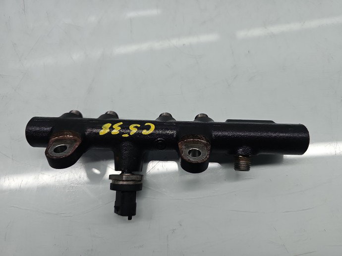 Rampa injectoare Renault Clio 4 (B98) Hatchback [Fabr 2012-2020] 175215346R 1.5 DCI K9K612 66KW / 90CP