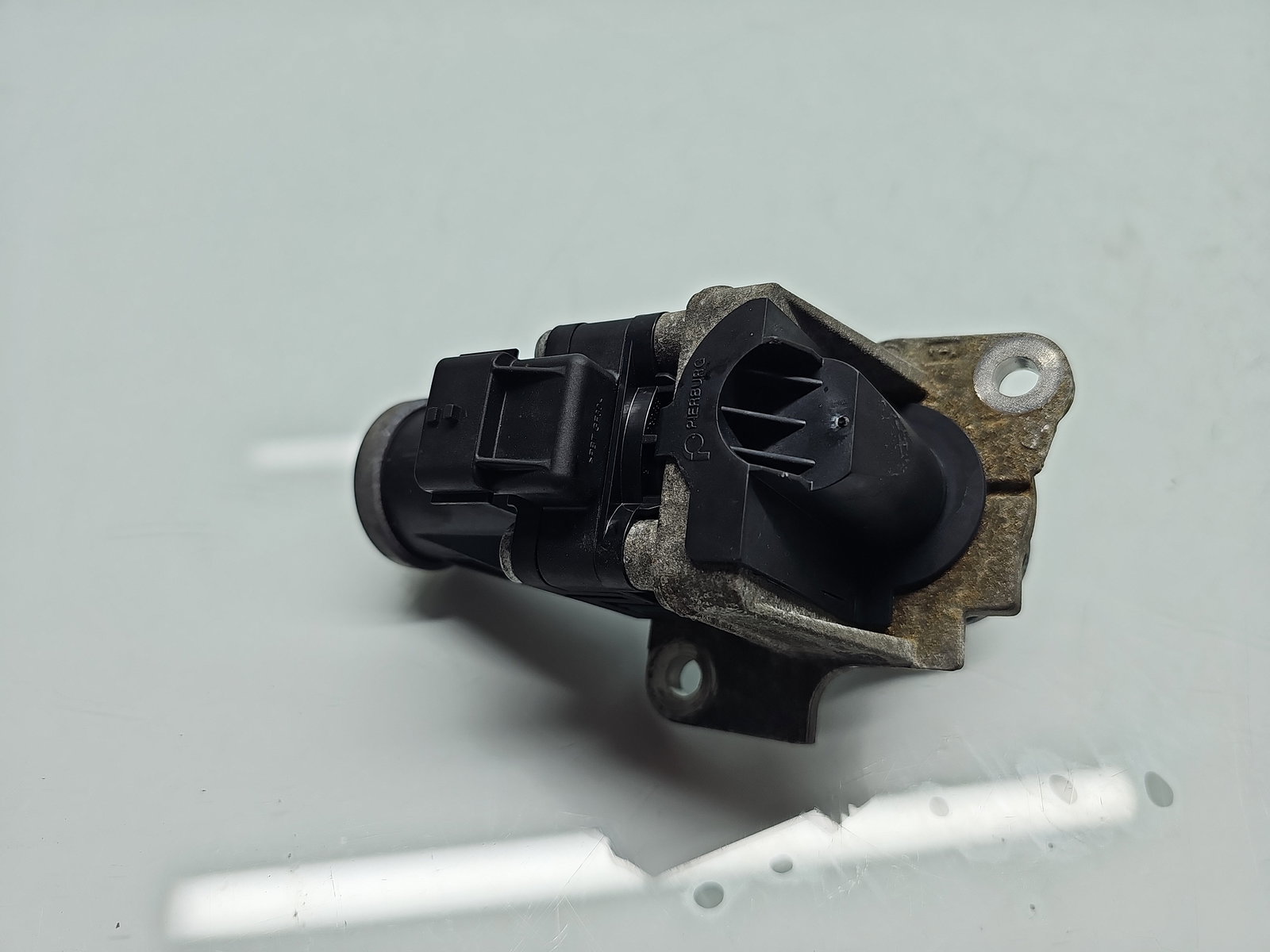 Supapa EGR Renault Clio 4 (B98) Hatchback [Fabr 2012-2020] 147105308R 1.5 DCI K9K612 66KW / 90CP - imagine 1