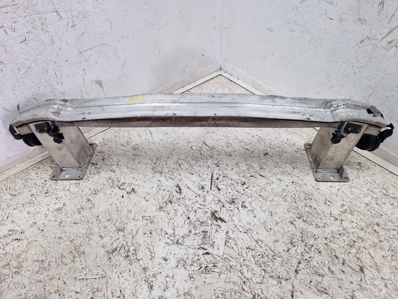 Armatura bara fata AUDI A5 Cabriolet (8F7) [Fabr 2009-2015] 8K0807113D - imagine 2