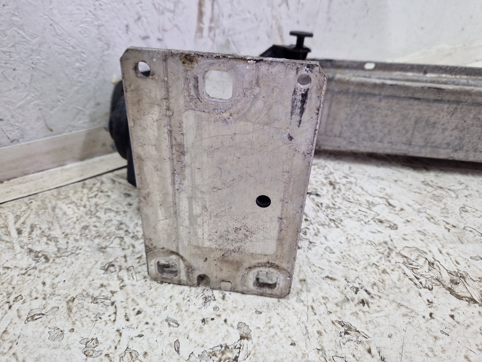 Armatura bara fata AUDI A5 Cabriolet (8F7) [Fabr 2009-2015] 8K0807113D - imagine 5