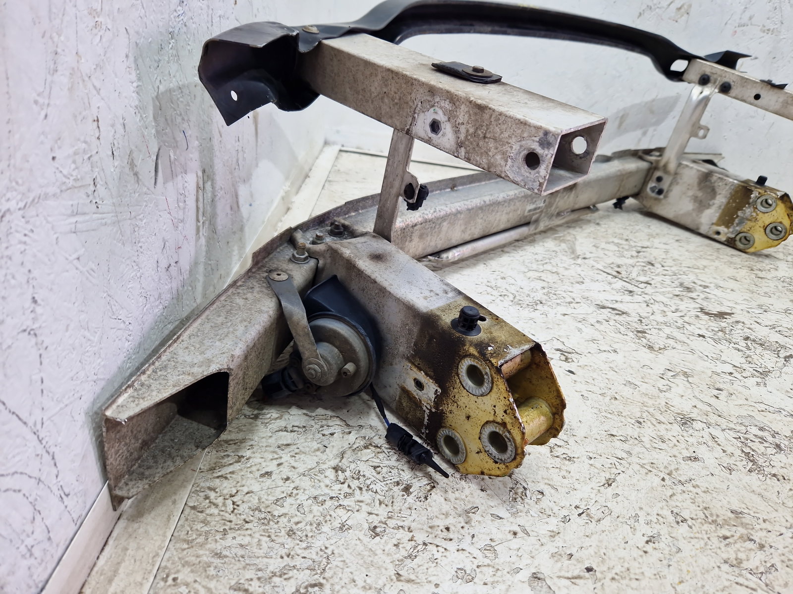 Armatura bara fata Bmw 5 (F10) [Fabr 2011-2016] Berlina Pachet M 720070511 - imagine 5