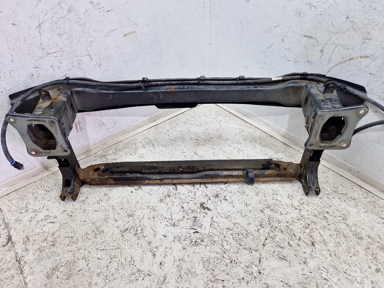 Armatura bara fata Ford Kuga II [Fabr 2012-prezent] SUV Facelift DV41-S10922-AJ - imagine 4