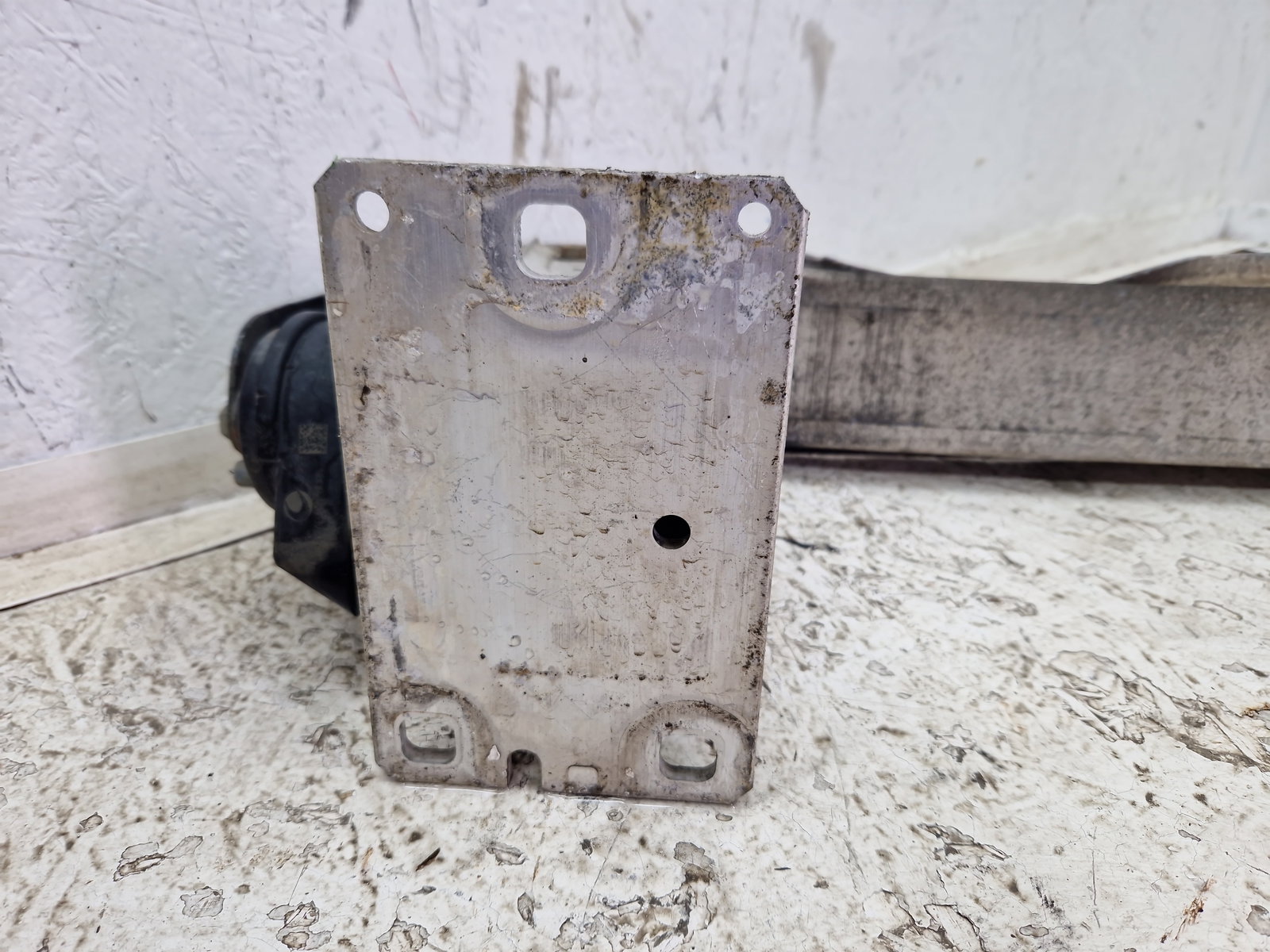 Armatura bara fata AUDI A4 (8K2, B8.5) [Fabr 2008-2015] Berlina Facelift 8K0807113F - imagine 6