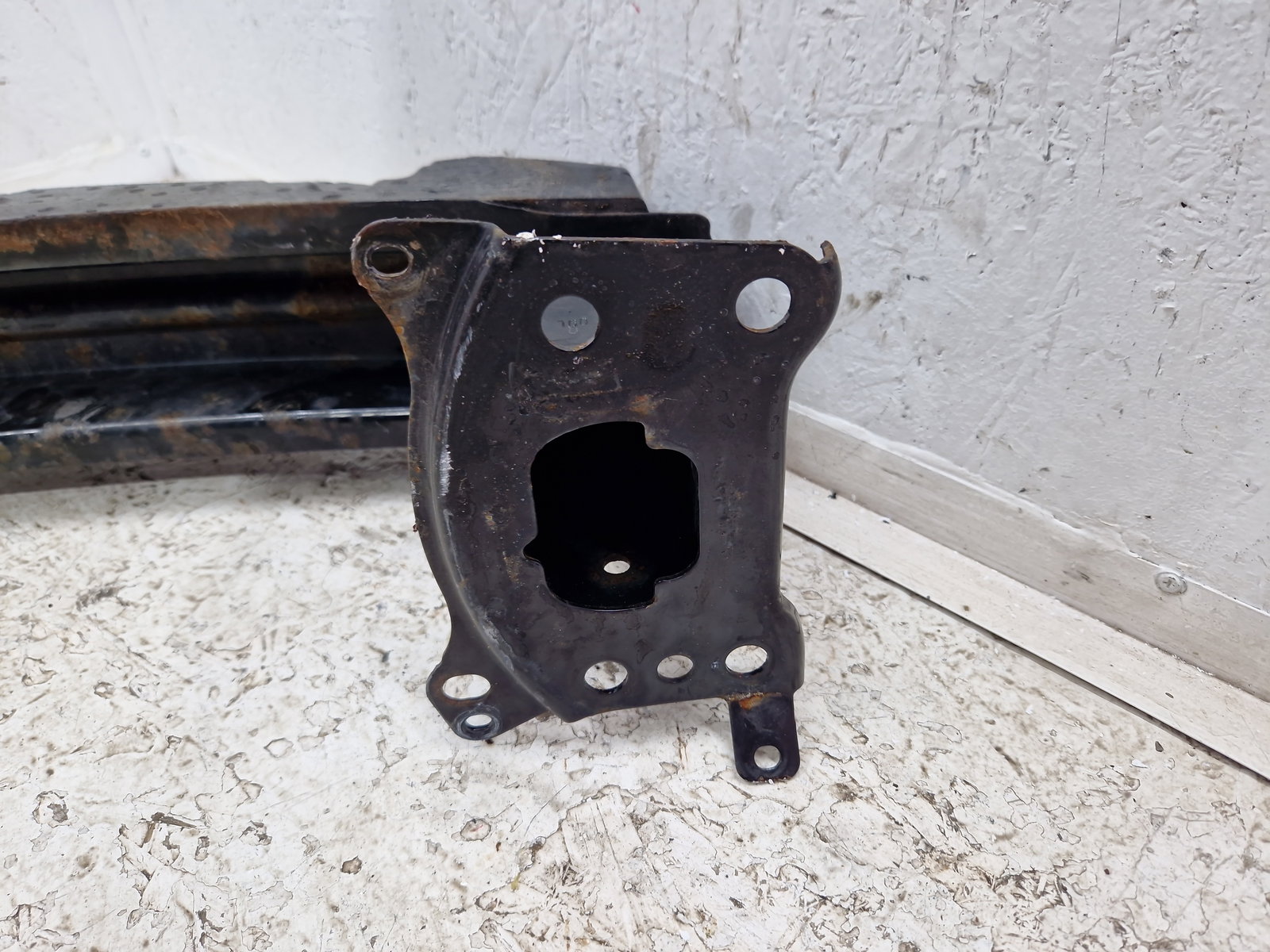 Armatura bara fata Volkswagen Passat CC (357) [Fabr 2008-2012] 3C8807248D - imagine 5