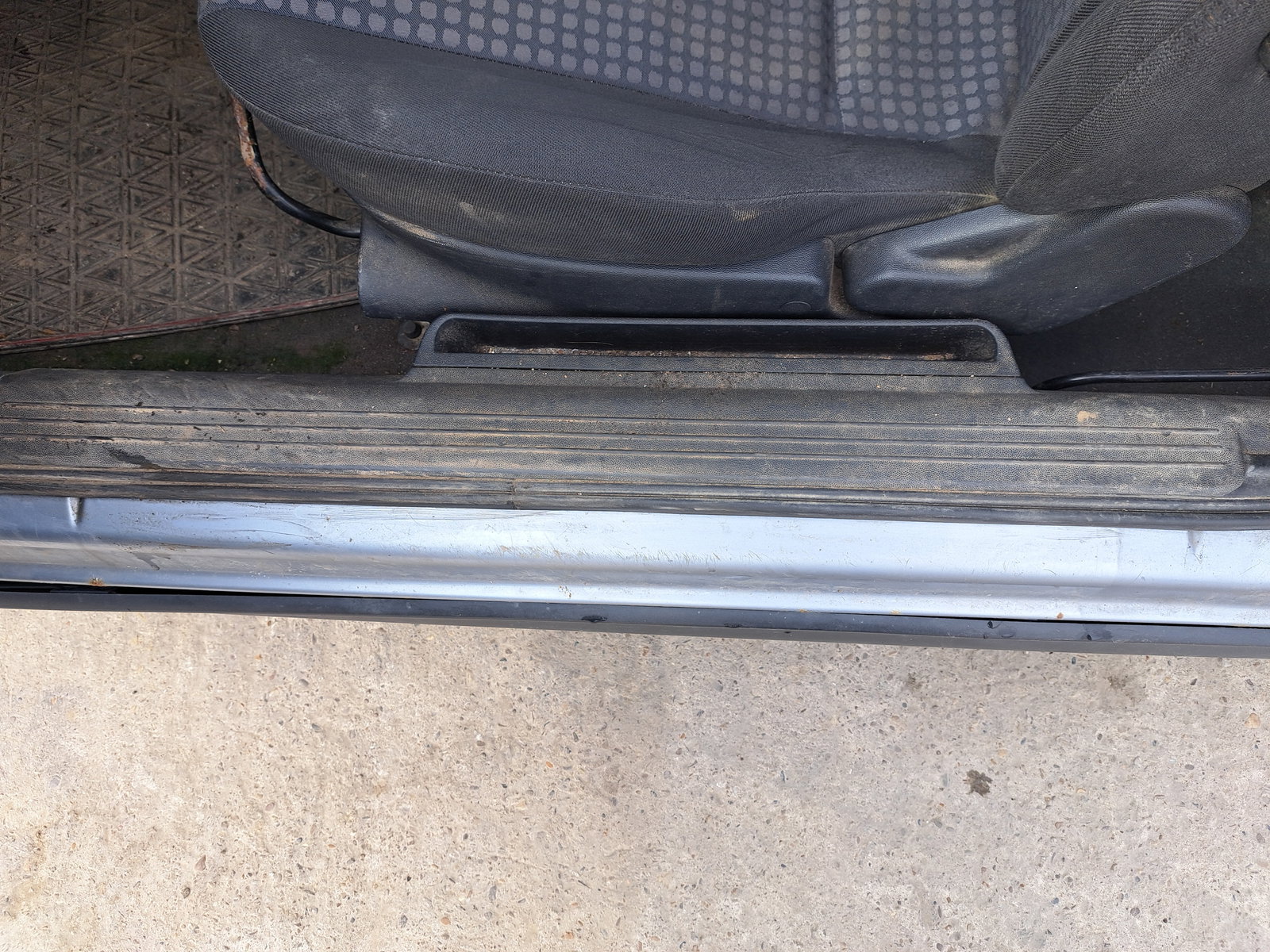 Cheder usa stanga fata Opel Corsa C (F08, F68) [Fabr 2000-2005] OEM - imagine 2