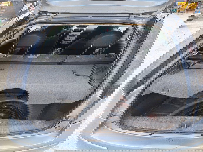 Cheder haion Opel Corsa C (F08, F68) [Fabr 2000-2005] OEM