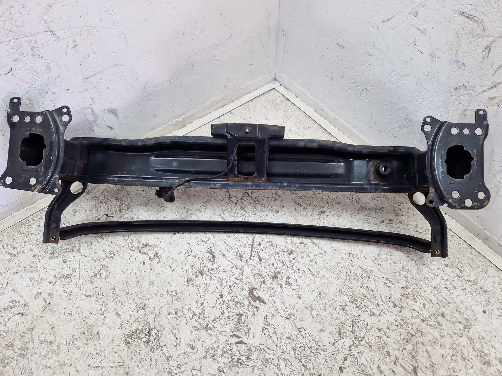 Armatura bara fata Volkswagen Passat B7 (365) [Fabr 2010-2014] Break OEM - imagine 4