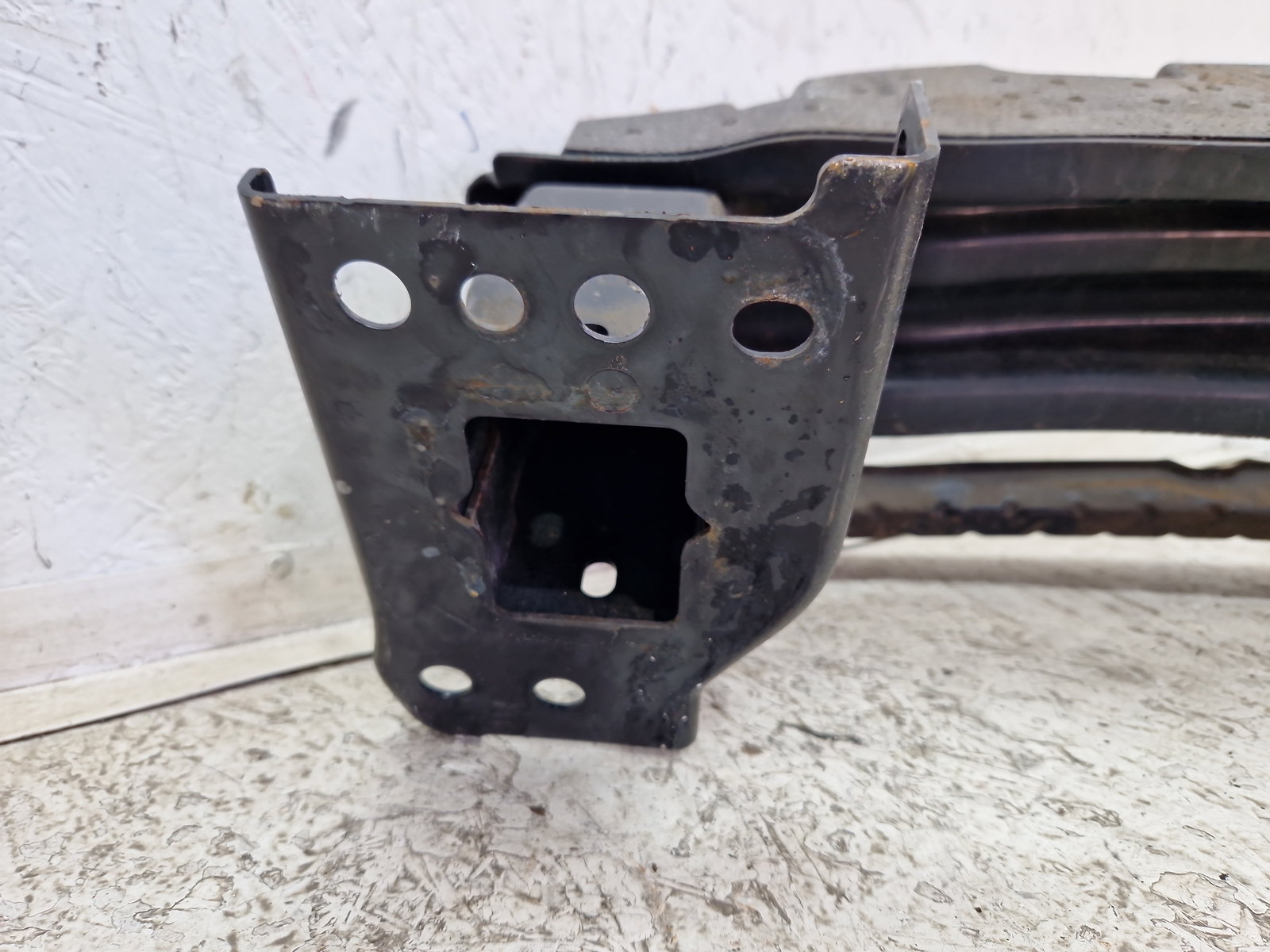 Armatura bara fata Volkswagen Tiguan (5N) [Fabr 2007-2016] SUV 5N0807109 - imagine 6