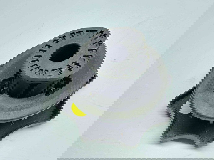 Surub fixare roata de rezerva Audi A5 (8T3) [Fabr 2007-2015] 8K0803899