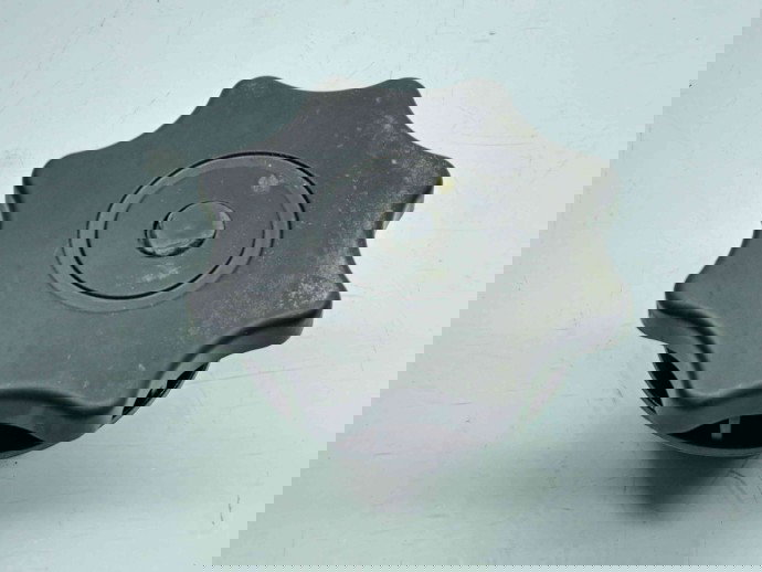 Surub fixare roata de rezerva Audi A5 (8T3) [Fabr 2007-2015] 8K0803899