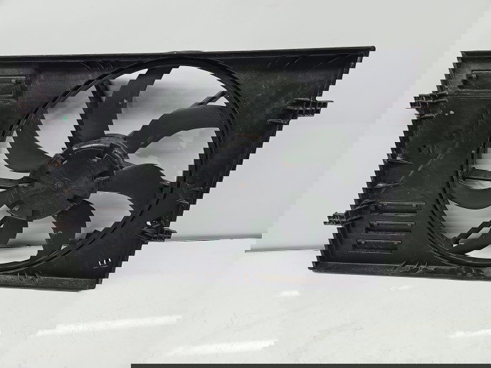 Electroventilator Volkswagen Golf 7 (5G) [Fabr 2014-prezent] 5Q0121205 1.6 TDI CLHA 77KW / 105CP