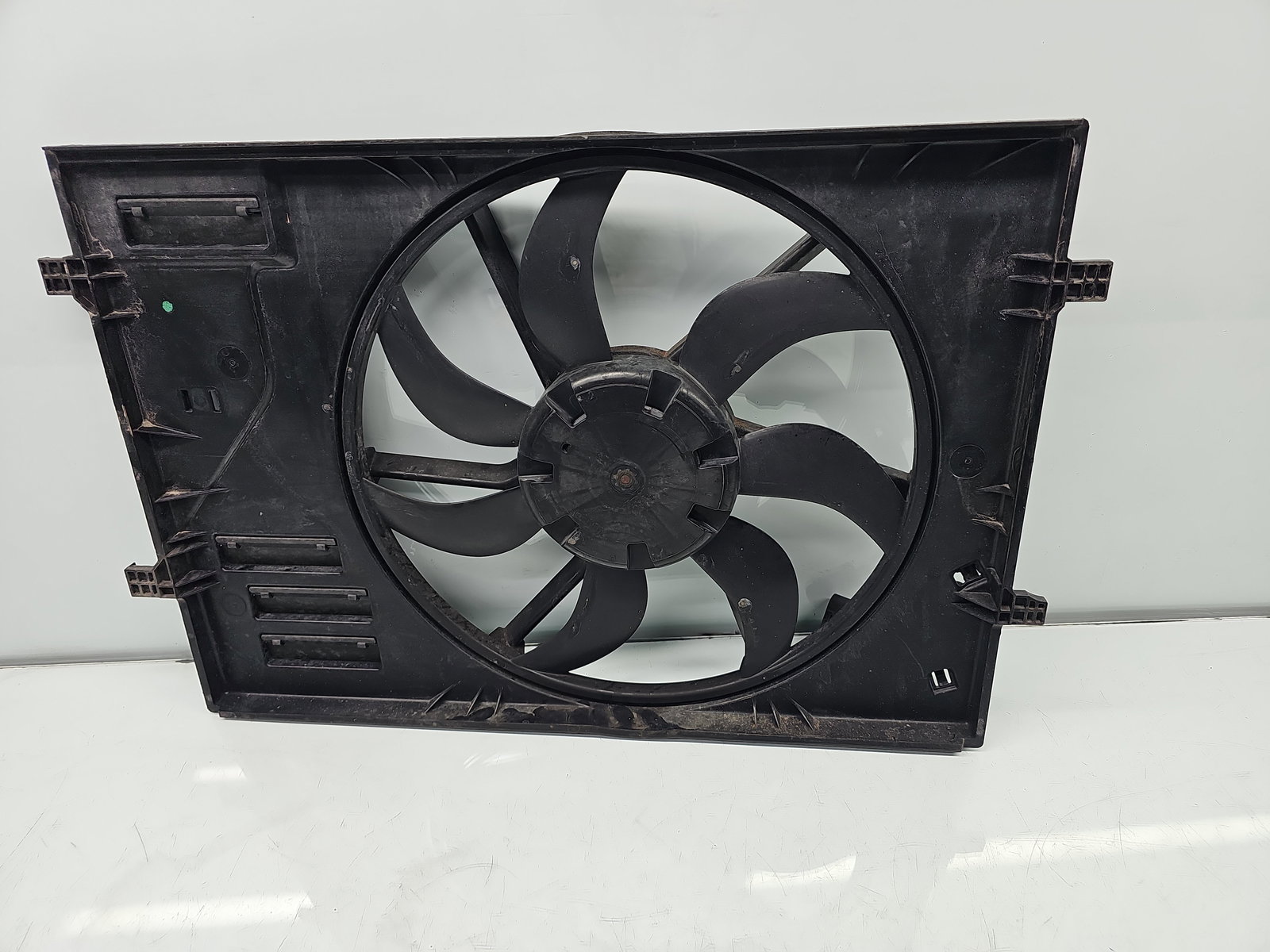 Electroventilator Volkswagen Golf 7 (5G) [Fabr 2014-prezent] 5Q0121205 1.6 TDI CLHA 77KW / 105CP - imagine 3