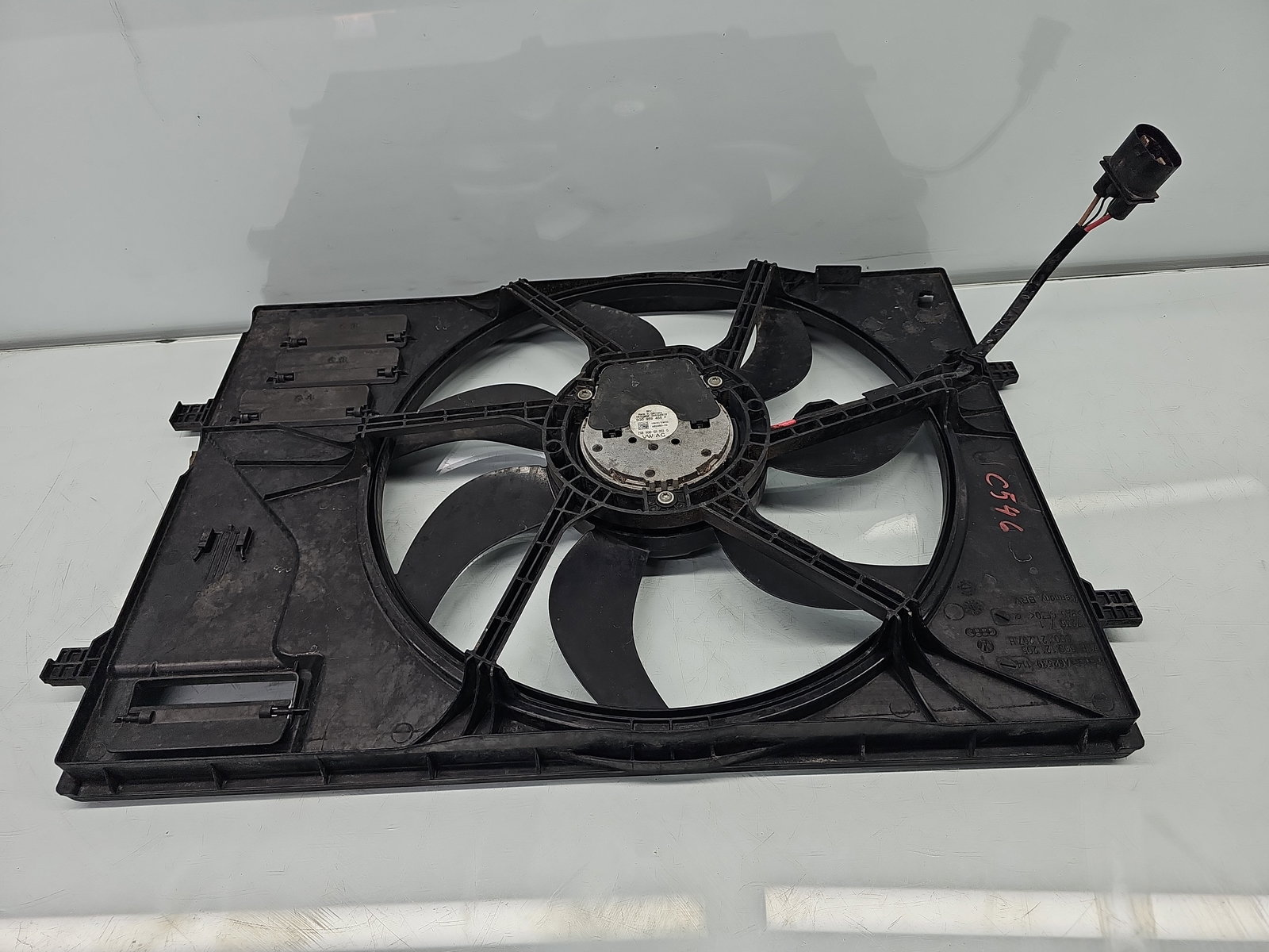 Electroventilator Volkswagen Golf 7 (5G) [Fabr 2014-prezent] 5Q0121205 1.6 TDI CLHA 77KW / 105CP - imagine 4