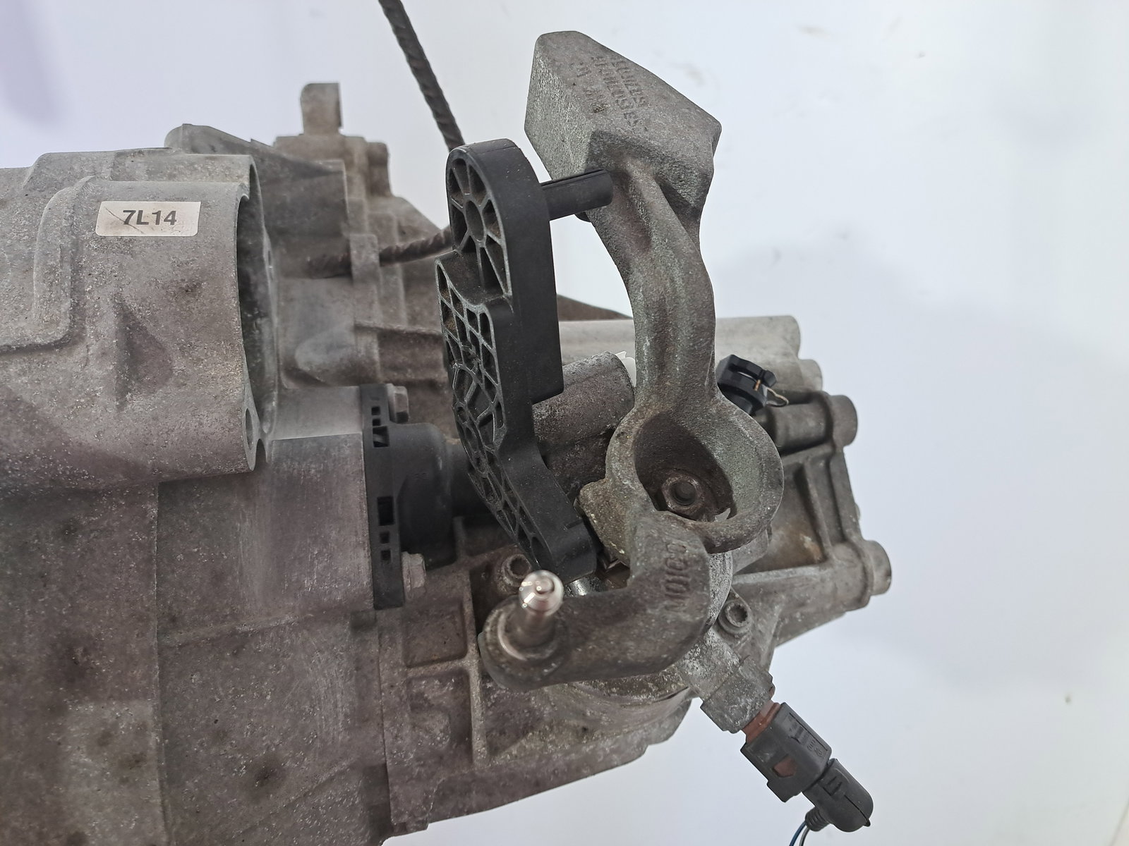 Cutie viteze manuala 5 trepte Volkswagen UP [Fabr 2011-2019] 1.0 Benz CHYB NZD 55KW / 75CP - imagine 3