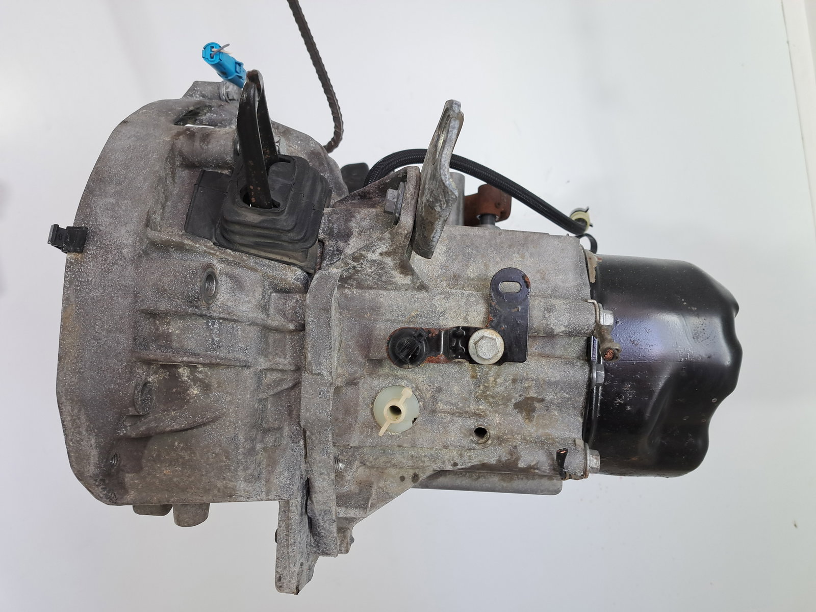 Cutie viteze manuala 5 trepte Dacia Logan (LS) [Fabr 2004-2012] 1.4 Benz K7J-A7 JH1 053 55KW / 73CP - imagine 2